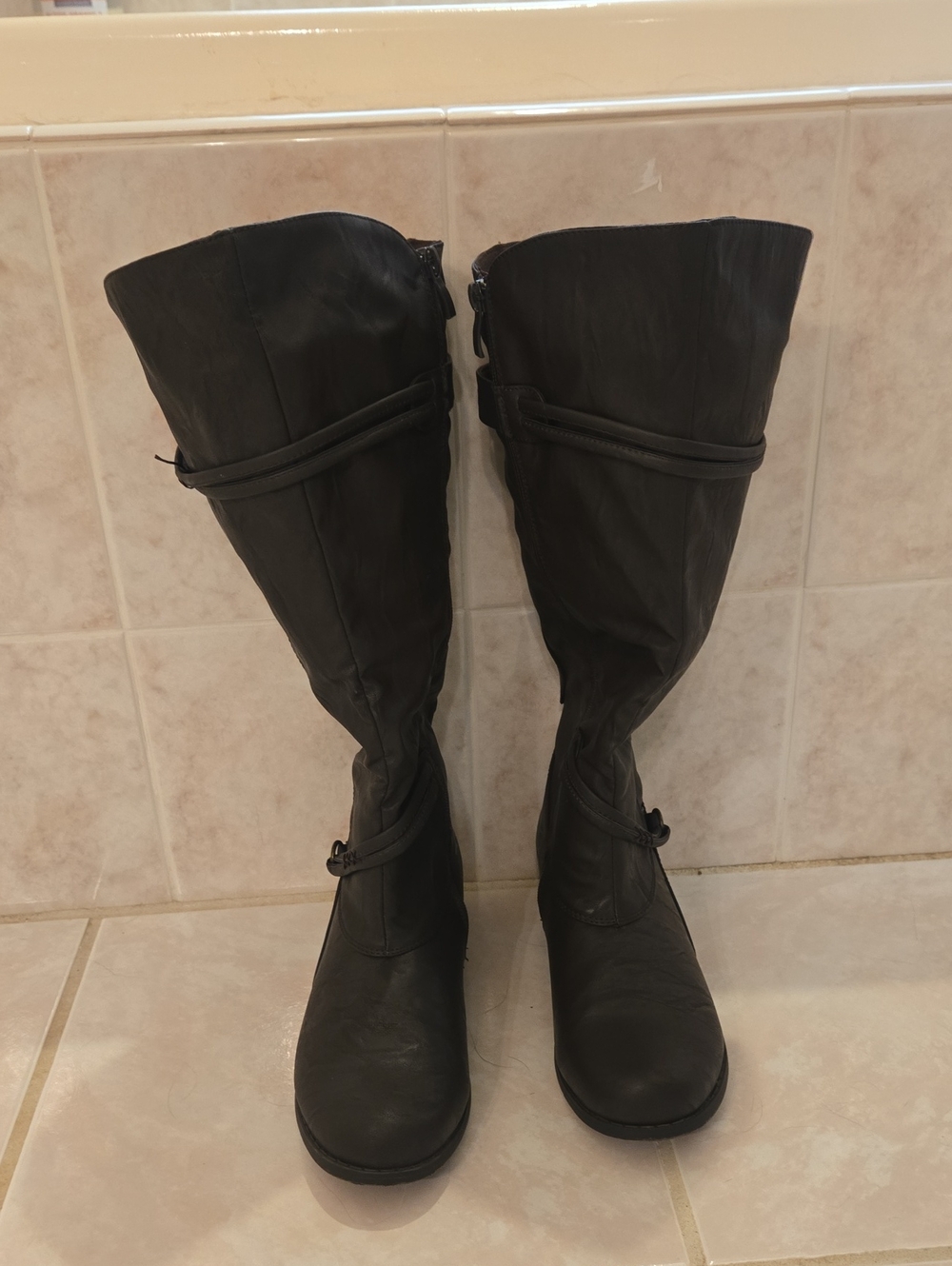 Dark Brown Women's Mid-Calf Zip Riding Boots - Classic Everyday Style